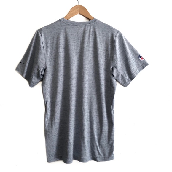 Nike NFL Patriots Dri-Fit Men’s Gray Shirt - Picture 2 of 7